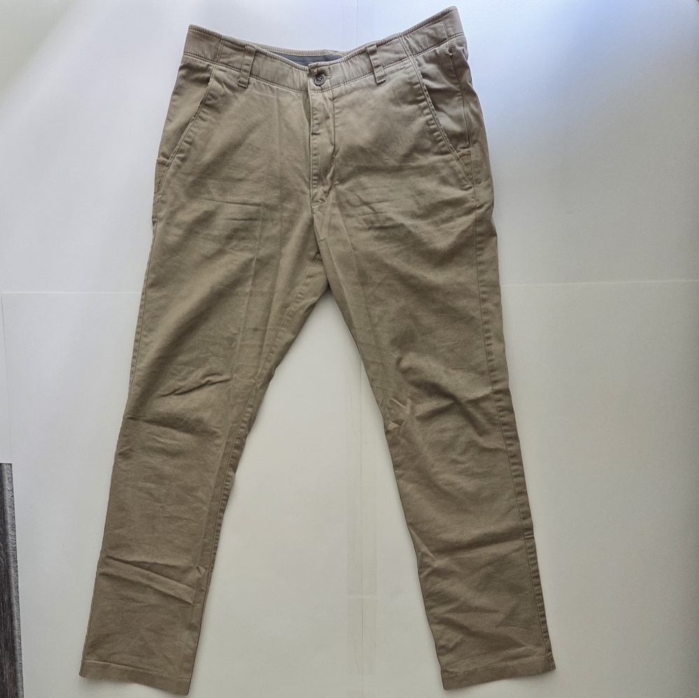 Denver Hayes Men's Tan Chino Pants Medium 32-33 UGC
